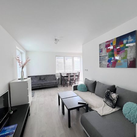 City Center Apartment With Nice Balcony Zilina Exterior photo